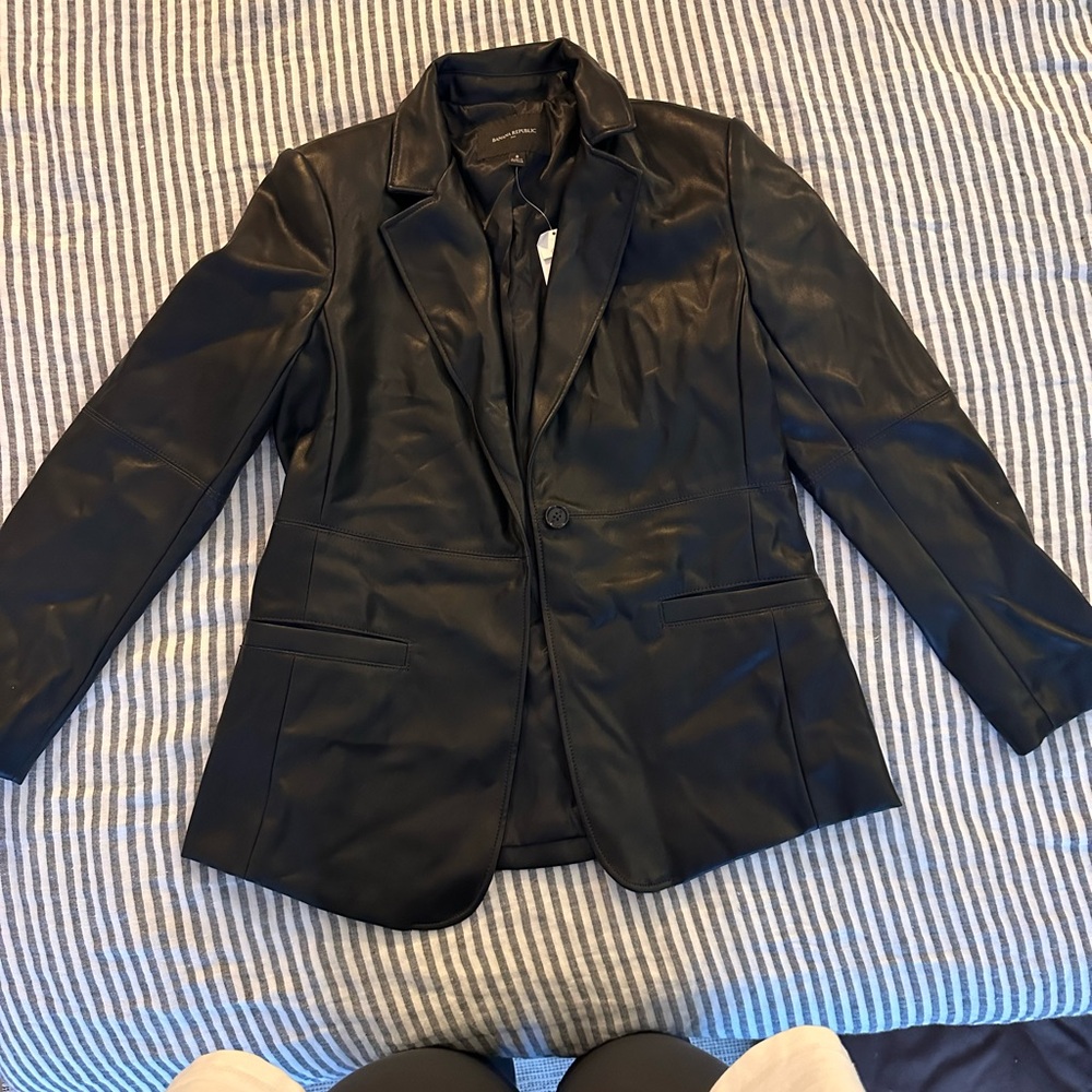 Banana Republic NWT Women's Black Leather Jacket